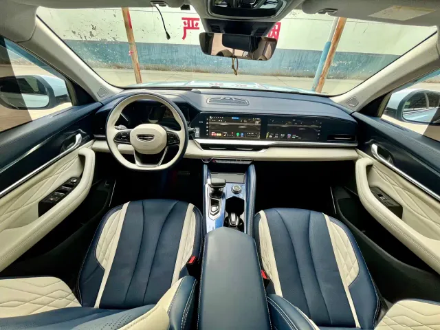 Geely Xingyue L — Фото автомобиля 15