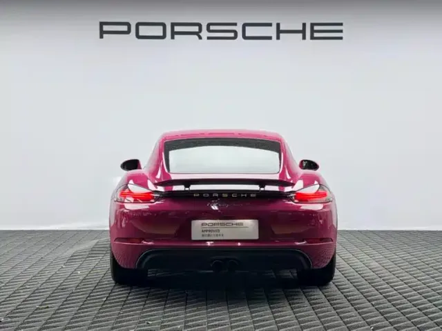 Porsche 718 — Фото автомобиля 4