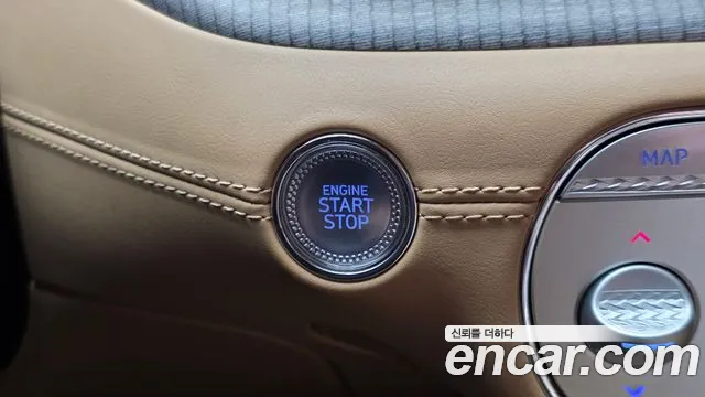 Genesis G90 — Фото автомобиля 28