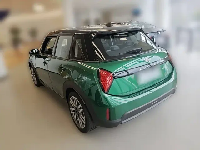 MINI Hatch — Фото автомобиля 8
