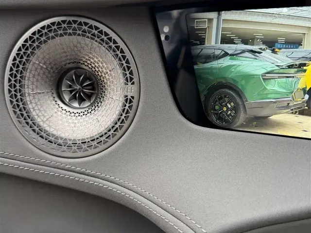 Lotus FOR ME — Фото автомобиля 8