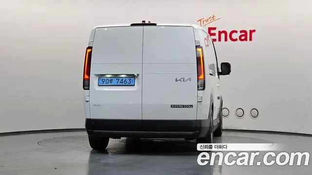 Kia PV5 — Фото автомобиля 4