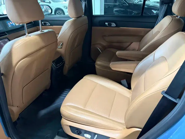 Li Auto Li ONE 2020 Extended Range 7-Seater — Фото автомобиля 7