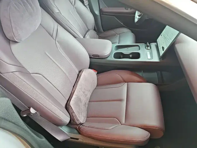Nio ET5 Touring — Фото автомобиля 24
