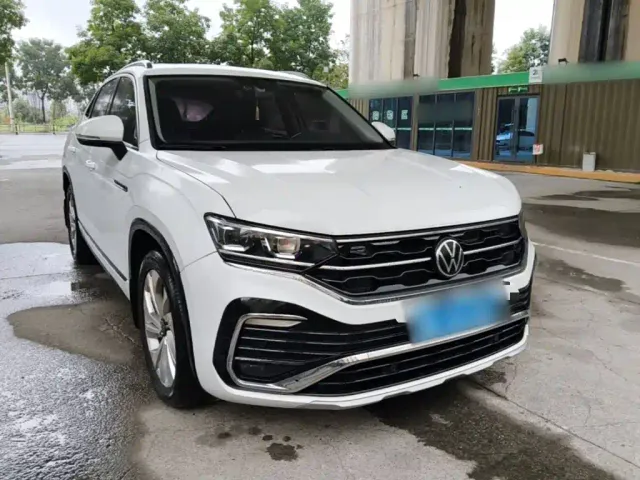 Volkswagen Tayron X — Фото автомобиля 3