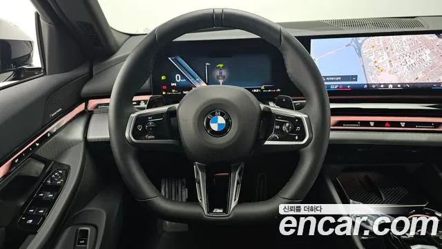 BMW 5-Series — Фото автомобиля 11