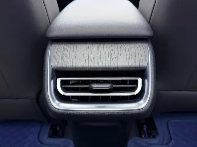 Changan CS75 Plus — Фото автомобиля 21