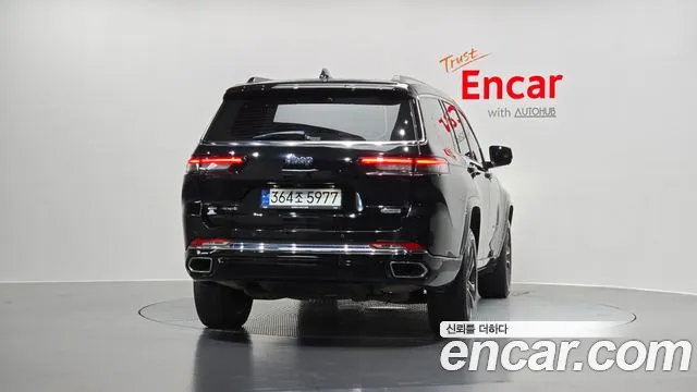 Jeep Cherokee Grand Cherokee(WL) L 3.6 Overland — Фото автомобиля 4