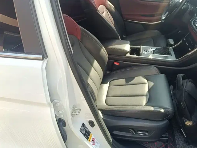 Changan CS75 — Фото автомобиля 24