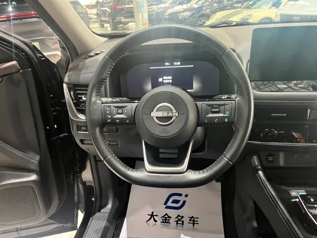 Nissan X-Trail — Фото автомобиля 7