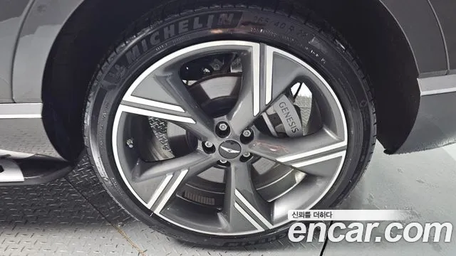 Genesis GV80 2.5T Бензин AWD — Фото автомобиля 14