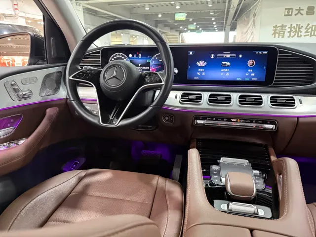 Mercedes-Benz GLS-Class — Фото автомобиля 6