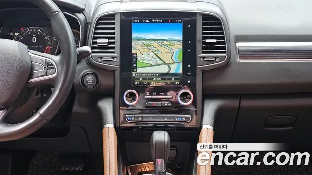 Renault-KoreaSamsung QM6 Новый QM6 2.0 LPe RE Signature 2WD — Фото автомобиля 19