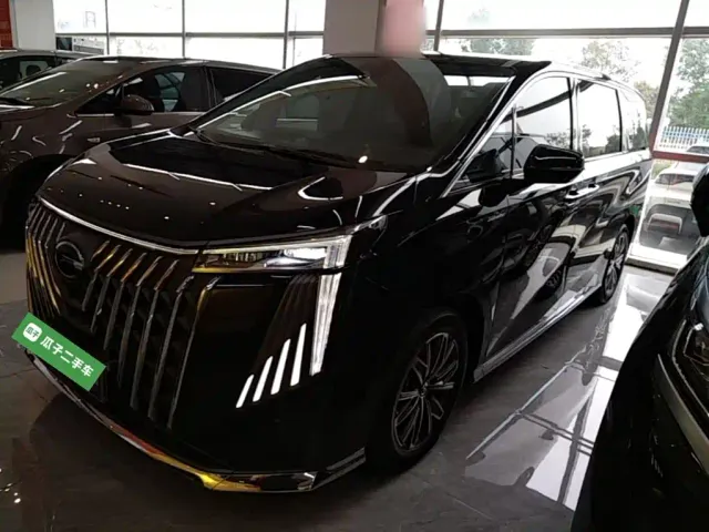 Фотография автомобиля — GAC Trumpchi M8