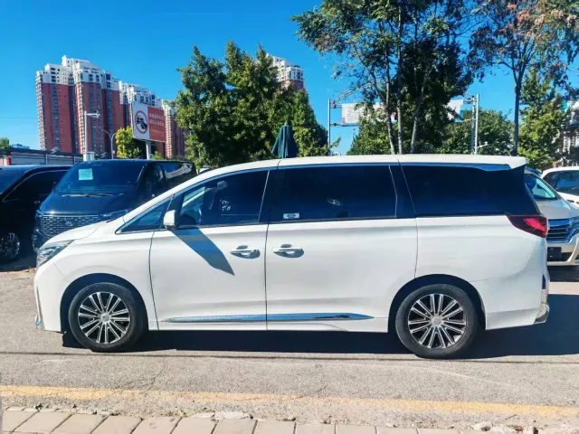 GAC Trumpchi M8 — Фото автомобиля 5