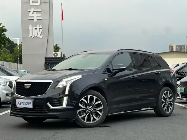 Фотография автомобиля — Cadillac XT5