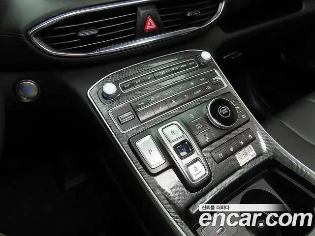 Hyundai Santa Fe Santa Fe (New) — Фото автомобиля 15