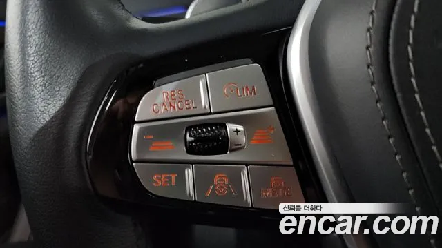 BMW 5 Series G30 — Фото автомобиля 17