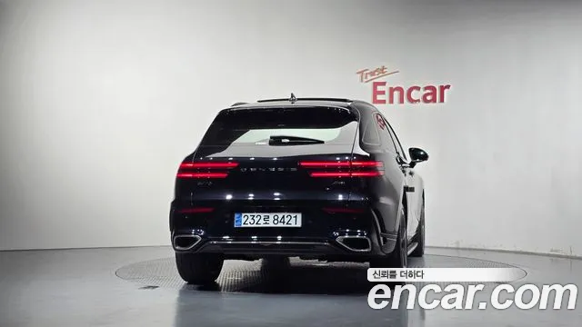 Genesis GV70 — Фото автомобиля 4