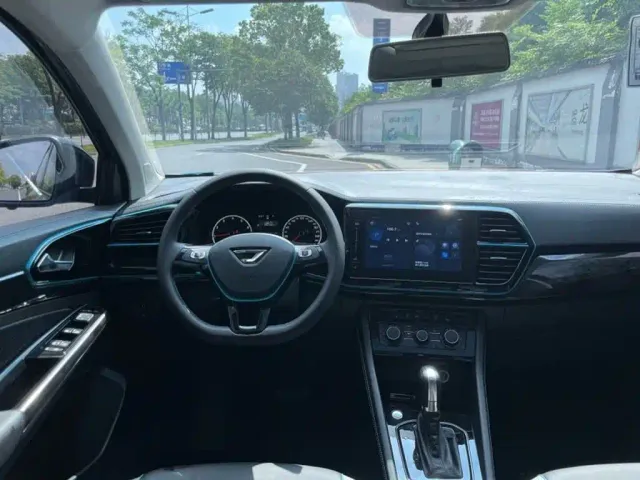 Jetta VS5 — Фото автомобиля 13