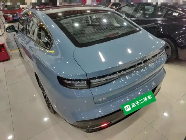 Leapmotor B01 — Фото автомобиля 4