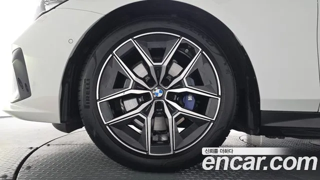 BMW 5 Series G60 — Фото автомобиля 4