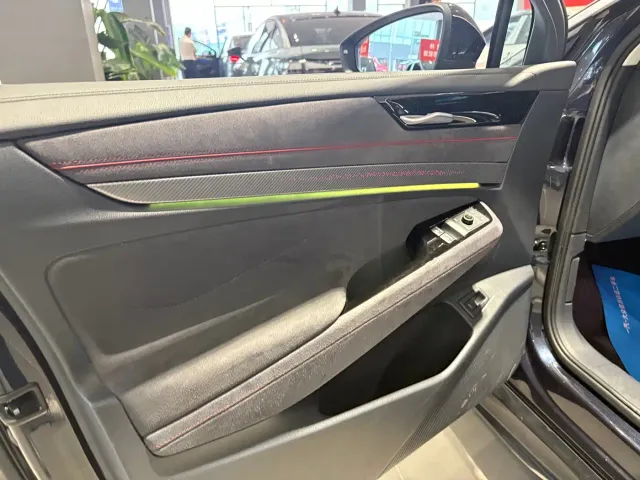 Volkswagen ID.7 Vizzion — Фото автомобиля 6