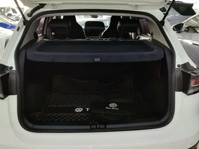 Volkswagen Tharu — Фото автомобиля 4