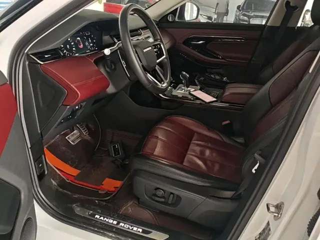 Land Rover Range Rover Evoque — Фото автомобиля 14