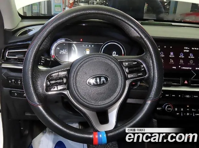 Kia Niro Niro Plus Earth — Фото автомобиля 8