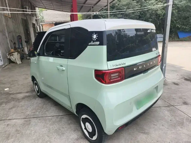 Wuling Hongguang Mini EV — Фото автомобиля 4