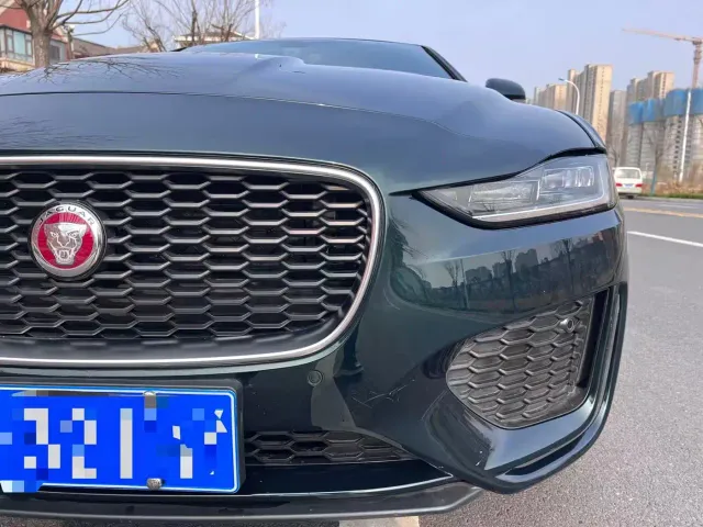 Jaguar XEL — Фото автомобиля 6