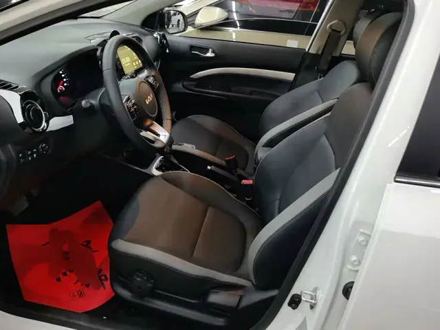 Kia KX1 2021 1.4L CVT Sunroof Version — Фото автомобиля 9