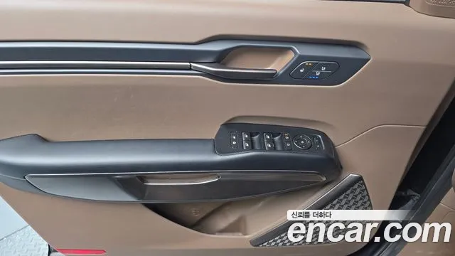 Kia EV9 — Фото автомобиля 25