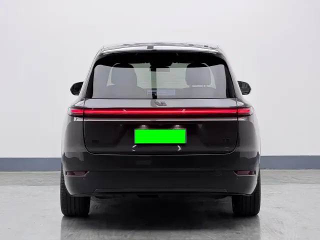 Li Auto L9 — Фото автомобиля 5