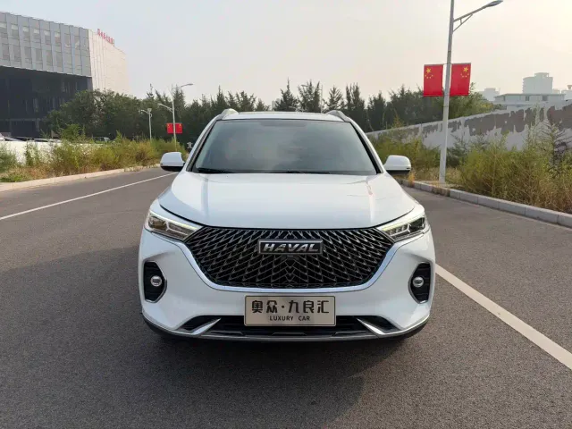 Haval M6 — Фото автомобиля 2