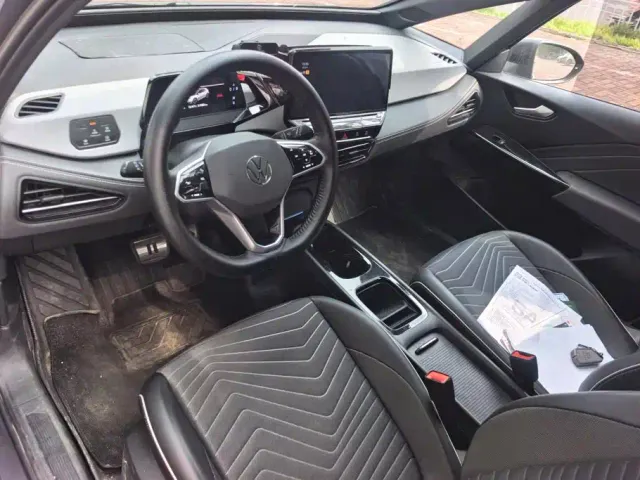 Volkswagen ID.3 — Фото автомобиля 12