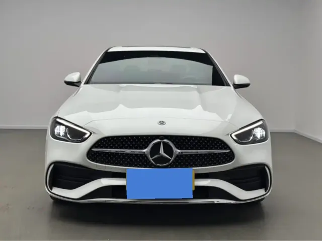 Mercedes-Benz C-Class — Фото автомобиля 2
