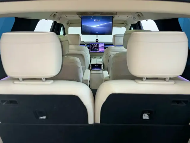 Nio ES8 — Фото автомобиля 15