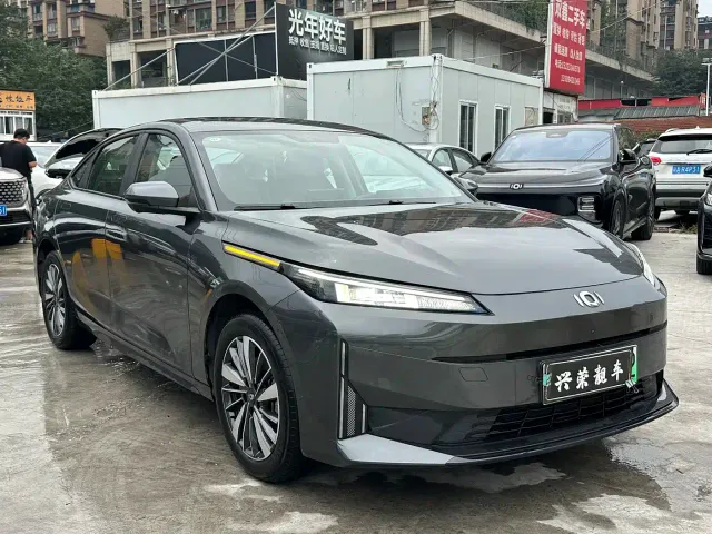 Фотография автомобиля — Changan Qiyuan A05