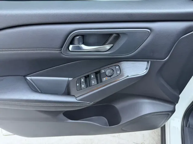 Nissan Qashqai — Фото автомобиля 4