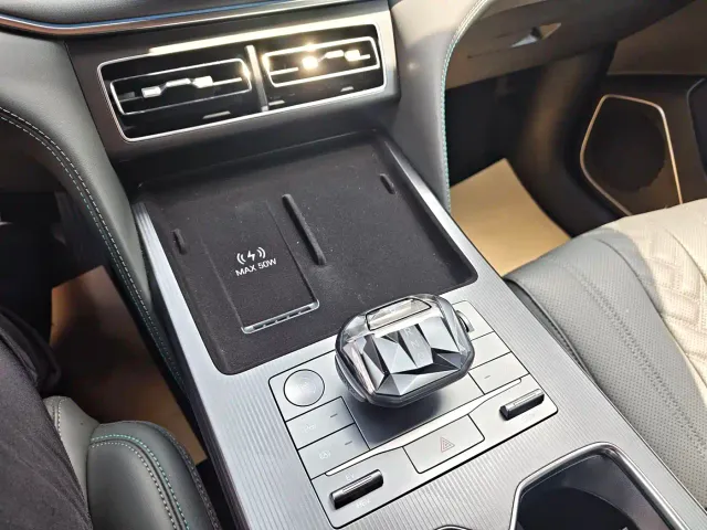 BYD Song L DM-i — Фото автомобиля 3