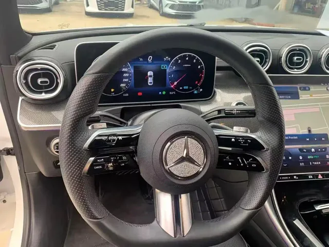 Mercedes-Benz C-Class — Фото автомобиля 7