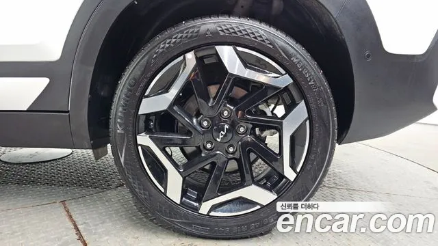 Kia Seltos — Фото автомобиля 6