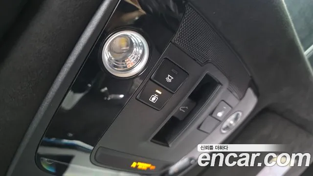 Kia EV6 — Фото автомобиля 12