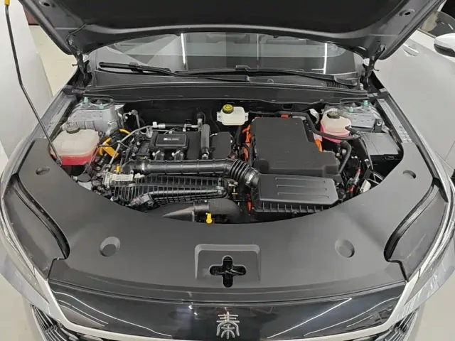 BYD Qin PLUS — Фото автомобиля 19