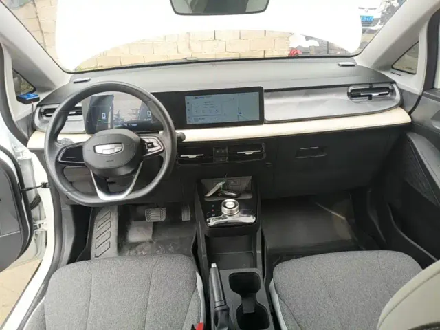 Geely Geometry E Firefly — Фото автомобиля 9