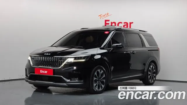 Фотография автомобиля — Kia Carnival 4th Gen