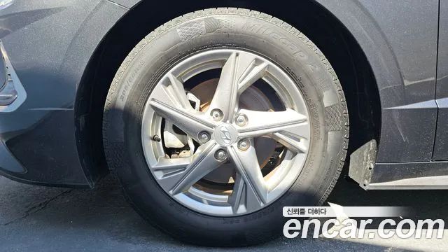 Hyundai Sonata Sonata (DN8) 2.0 LPG(Для проката) — Фото автомобиля 5