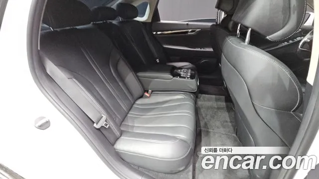 Genesis G80 RG3 — Фото автомобиля 18